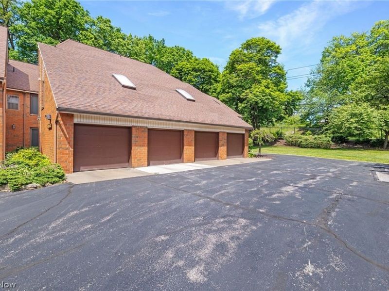 4695 Mayfield Road , Unit F, South Euclid, OH 44121 Photo 7