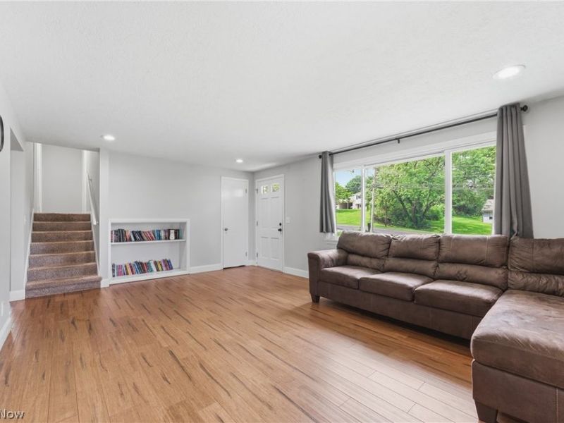 6006 Lake O Springs Avenue NW, Canton, OH 44718 Photo 10