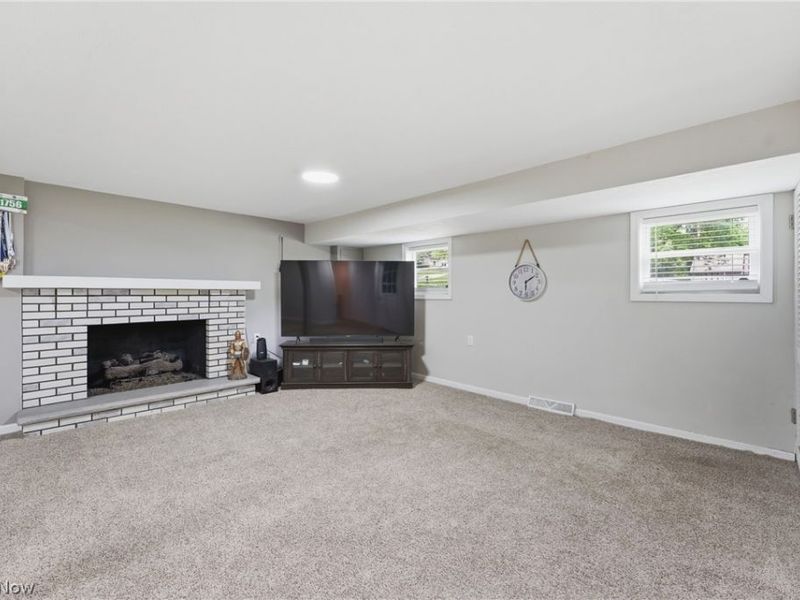 6006 Lake O Springs Avenue NW, Canton, OH 44718 Photo 26