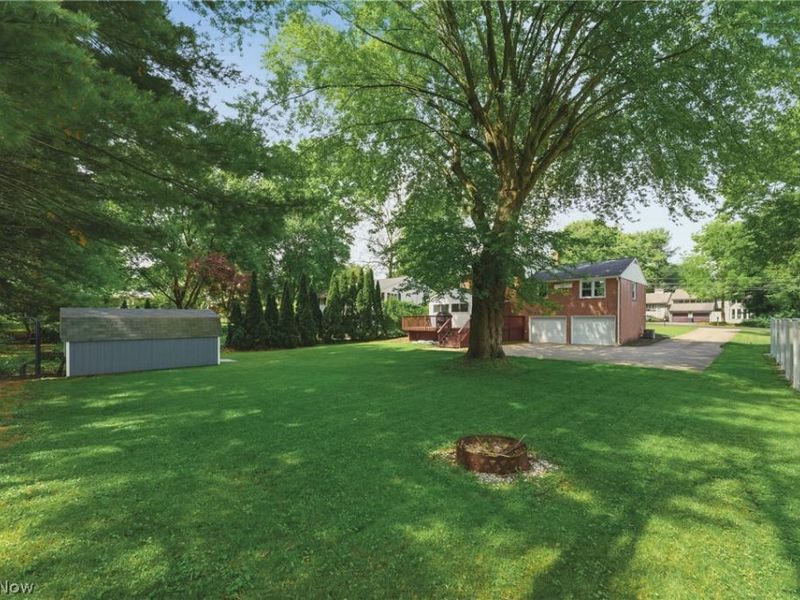 6006 Lake O Springs Avenue NW, Canton, OH 44718 Photo 33