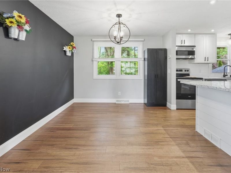 6006 Lake O Springs Avenue NW, Canton, OH 44718 Photo 8