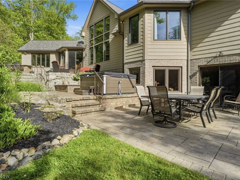 7230 Brighton Park Court, Chagrin Falls, OH 44023 Photo 46