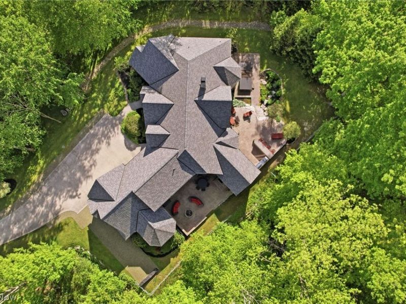 7230 Brighton Park Court, Chagrin Falls, OH 44023 Photo 48