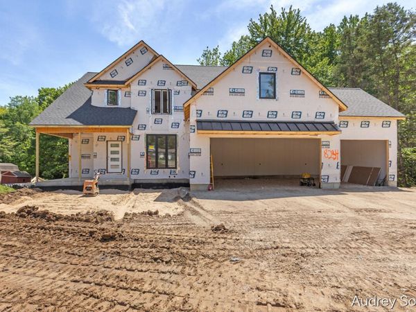 8234 Cascade Road SE, Ada, MI 49301