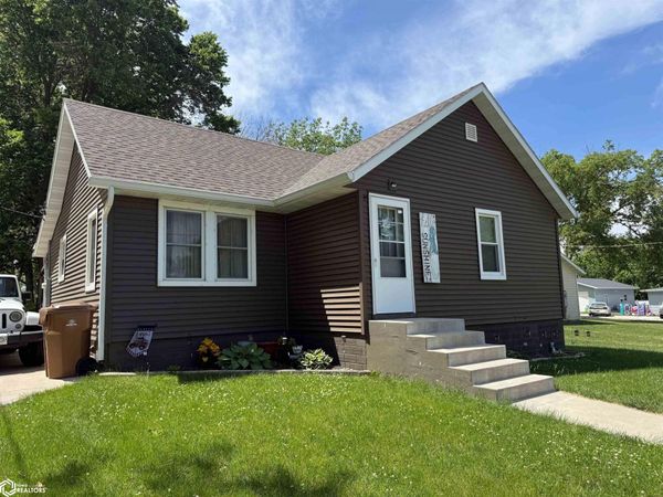 402 Hill Street, Churdan, IA 50050