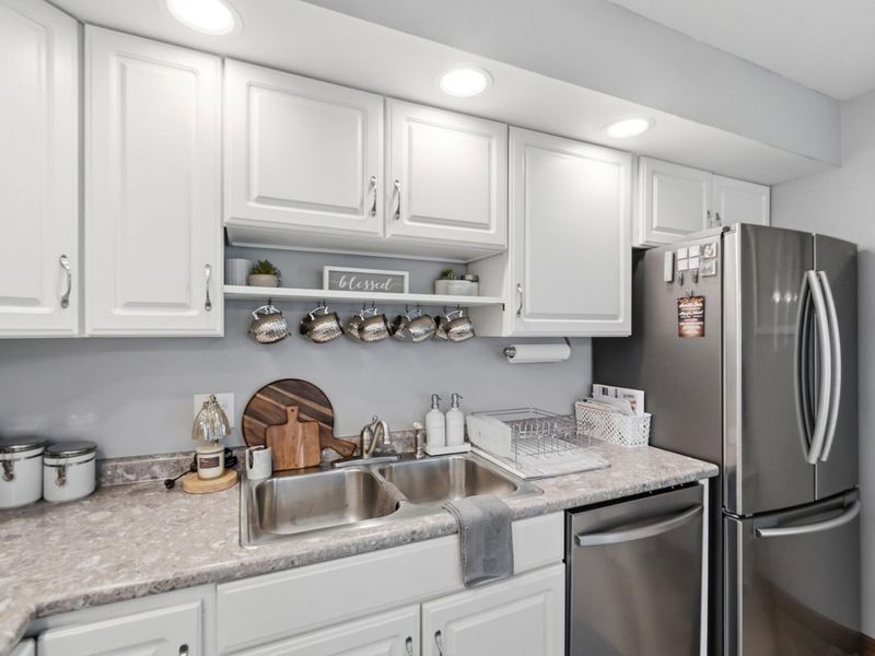 690 W Lane Avenue, Lima, OH 45801 Photo 19