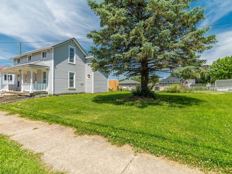 104 E Main Street, Donnelsville, OH 45319 Photo 3