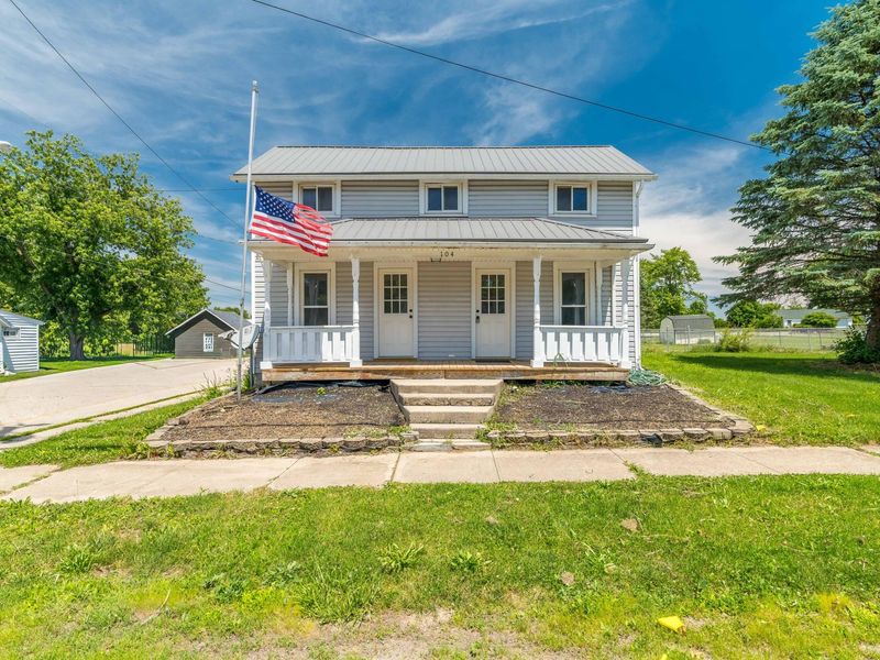 104 E Main Street, Donnelsville, OH 45319 Photo 6
