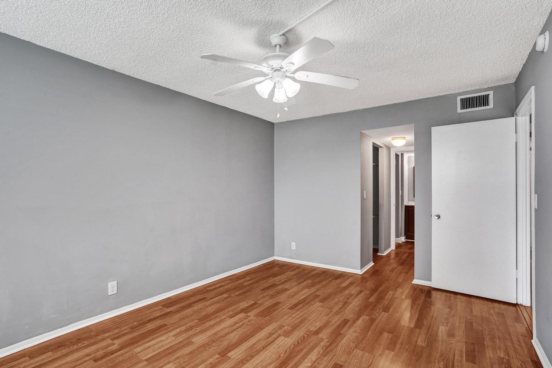 9460 Poinciana Place, Unit 101, Davie, FL 33324 Photo