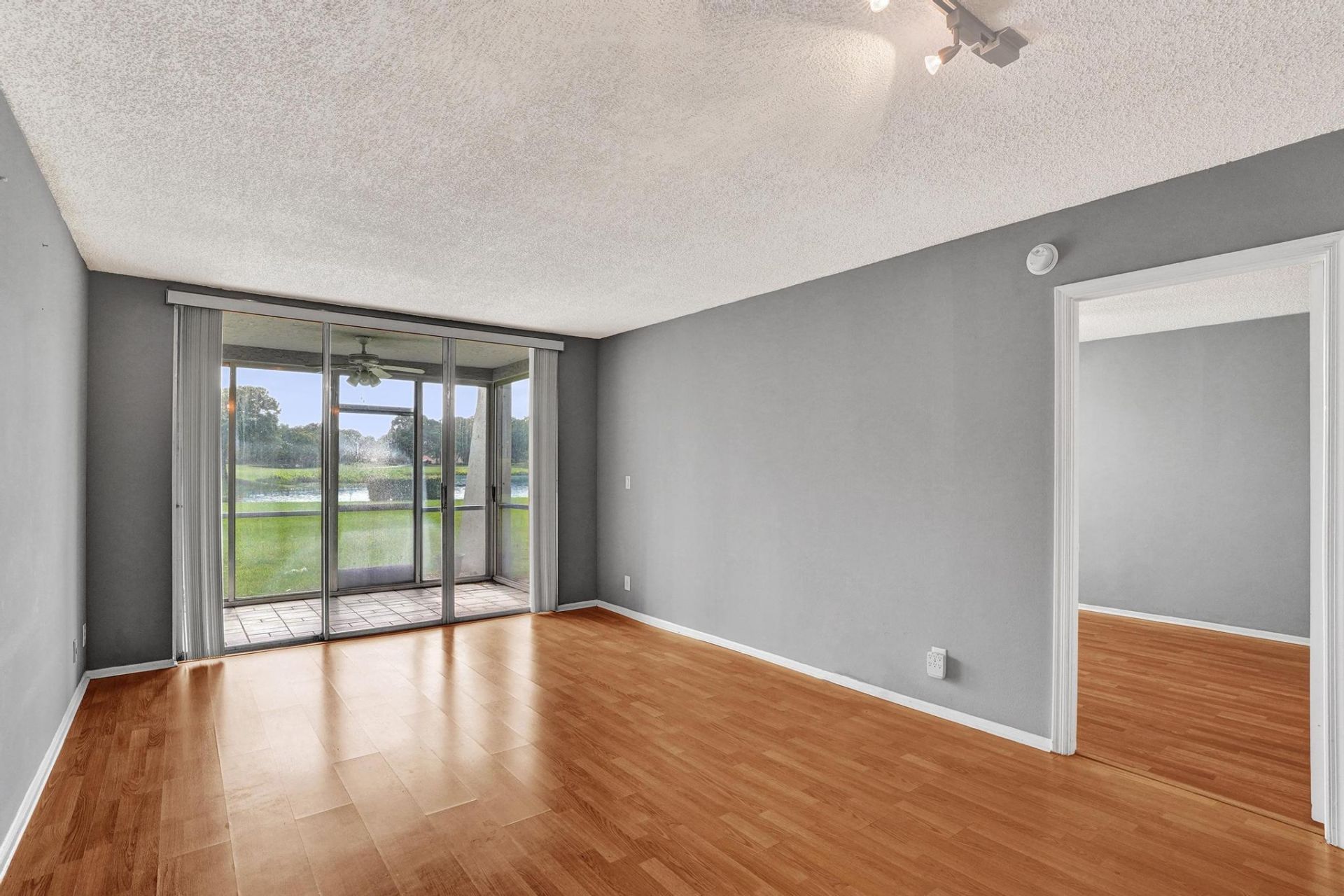 9460 Poinciana Place, Unit 101, Davie, FL 33324 Photo