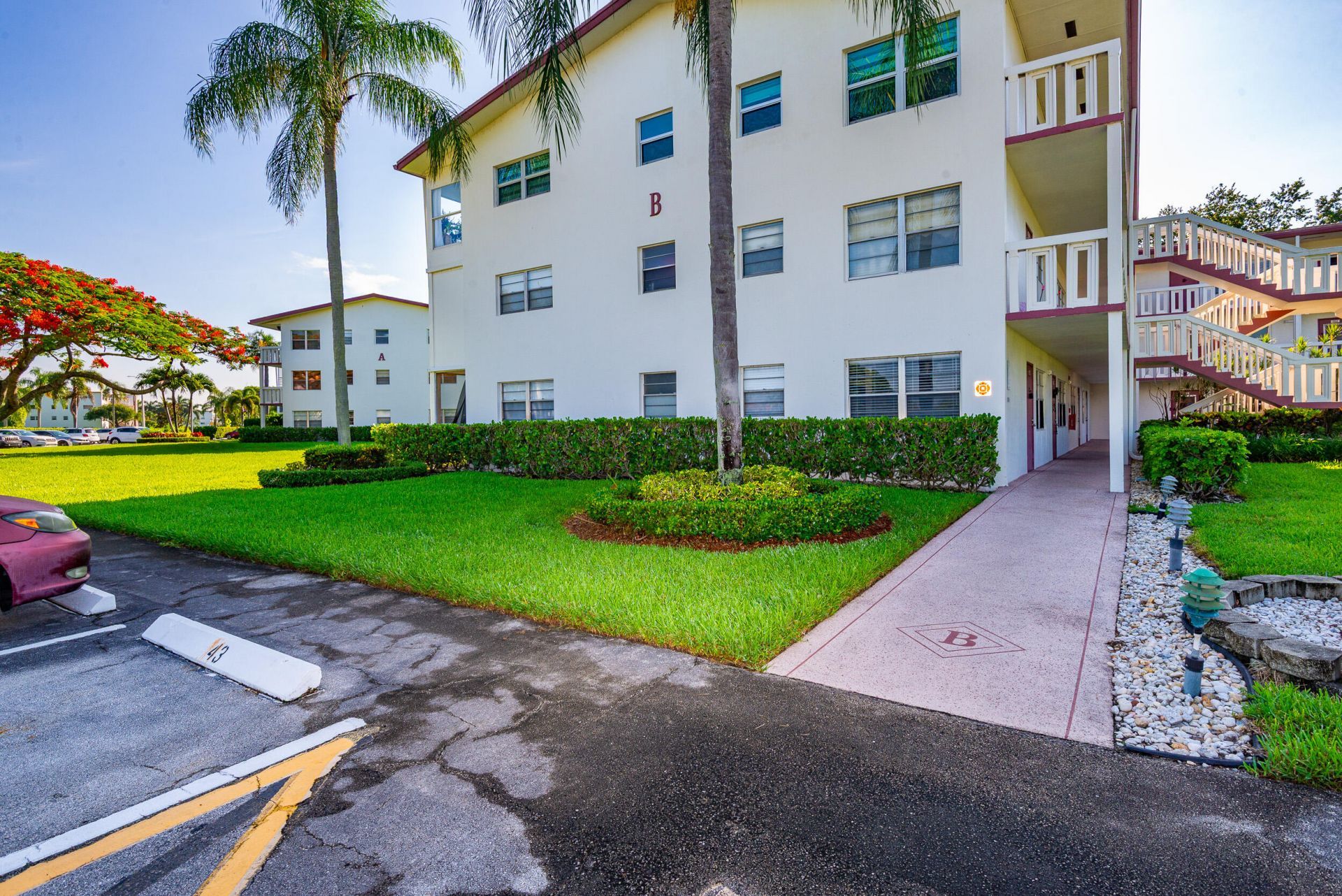 67 Fanshaw B, Unit 670, Boca Raton, FL 33434 Photo