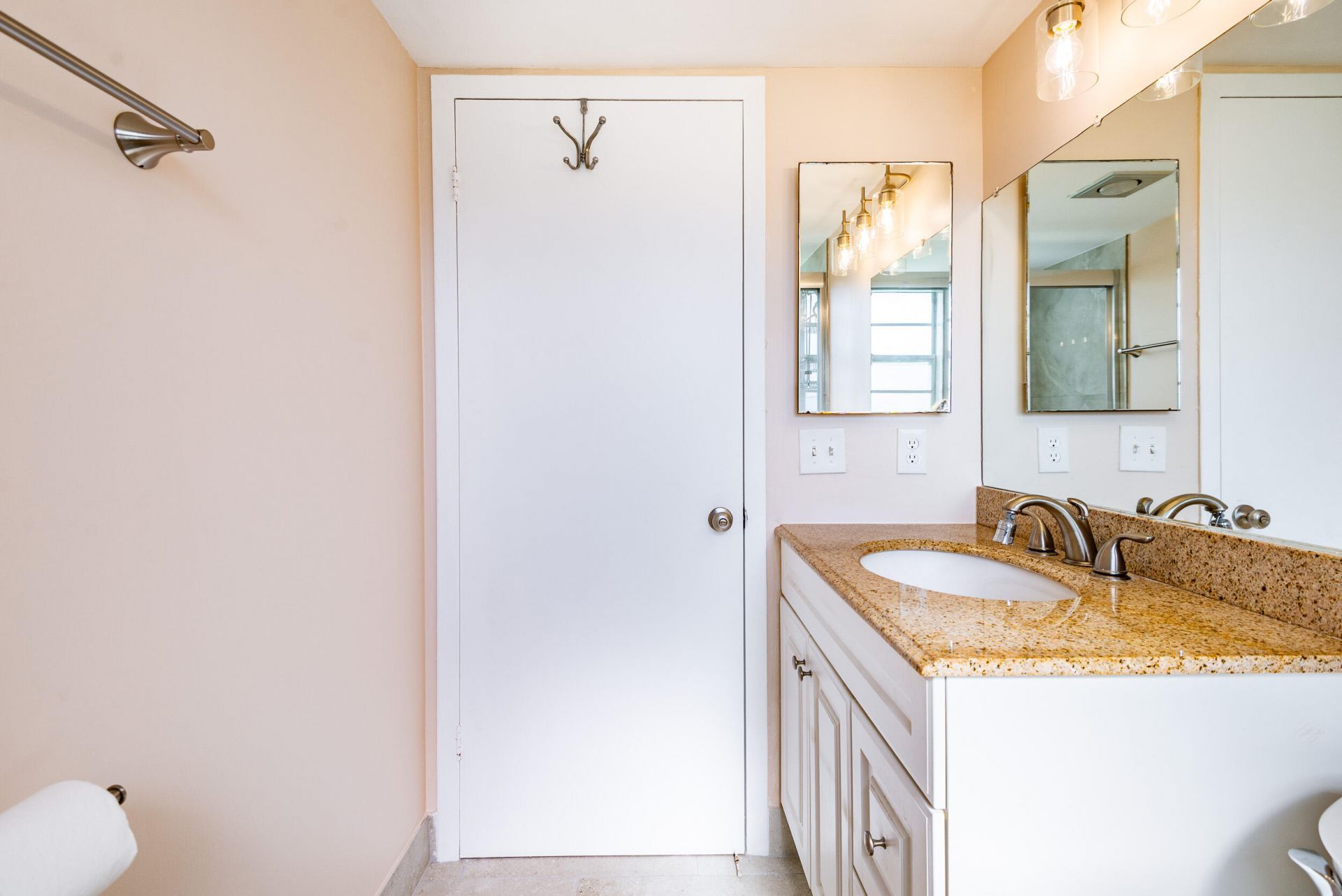 67 Fanshaw B, Unit 670, Boca Raton, FL 33434 Photo