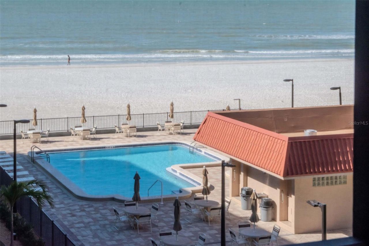 17580 Gulf Boulevard, Unit 403, Redington Shores, FL 33708 Photo