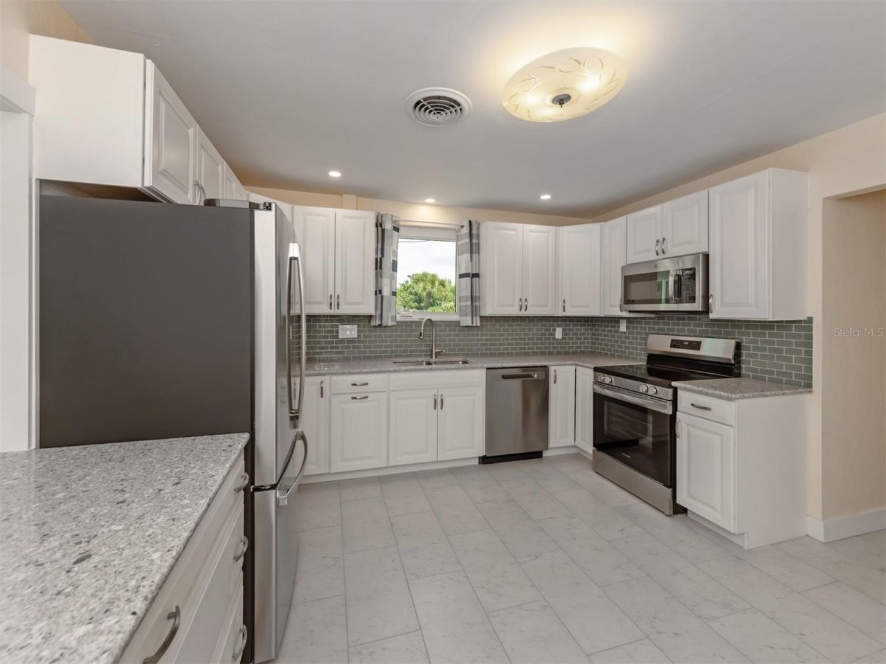 908 Villas Drive, Unit 45, Venice, FL 34285 Photo