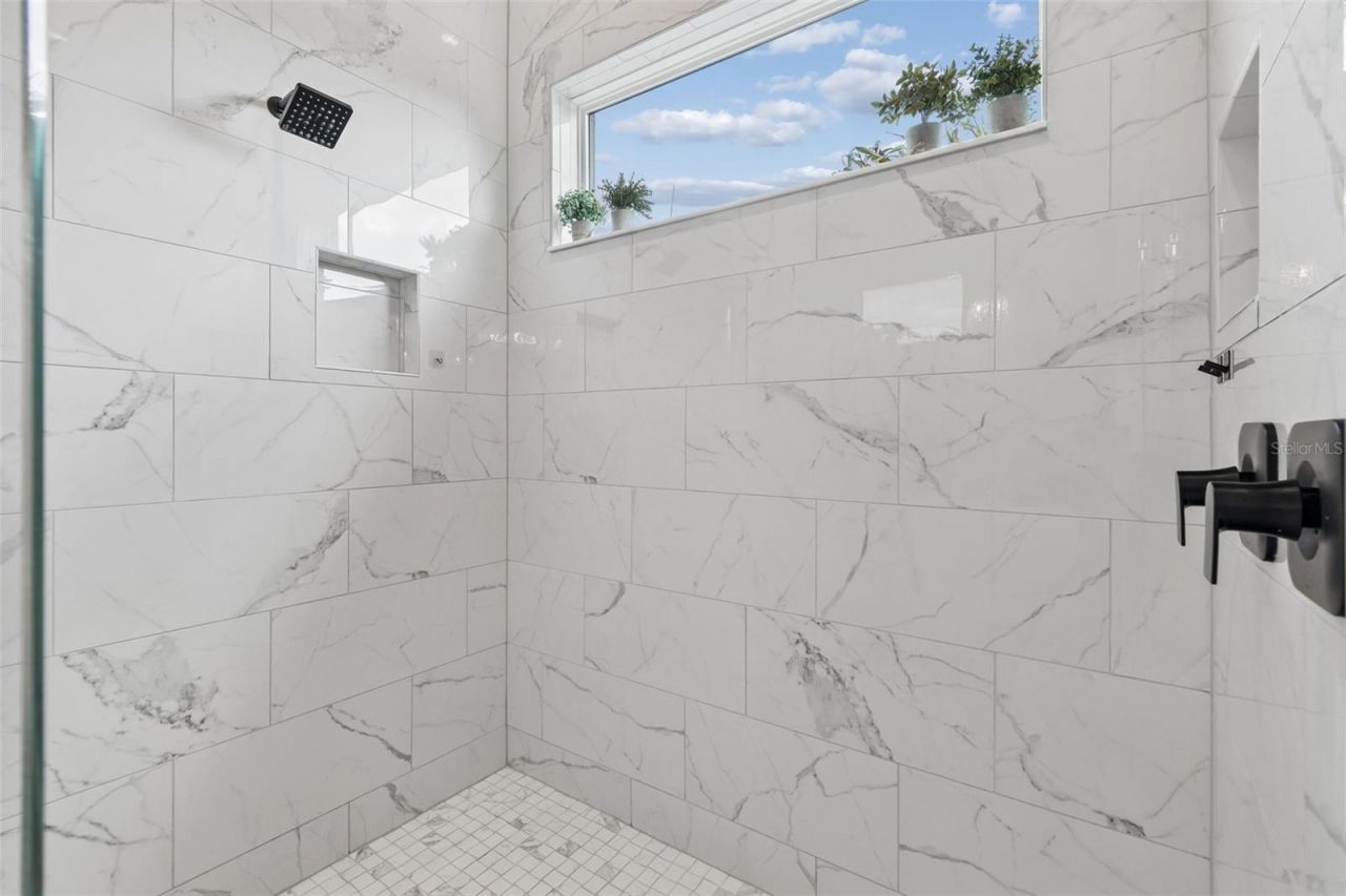 823 Manns Harbor Drive, Apollo Beach, FL 33572 Photo