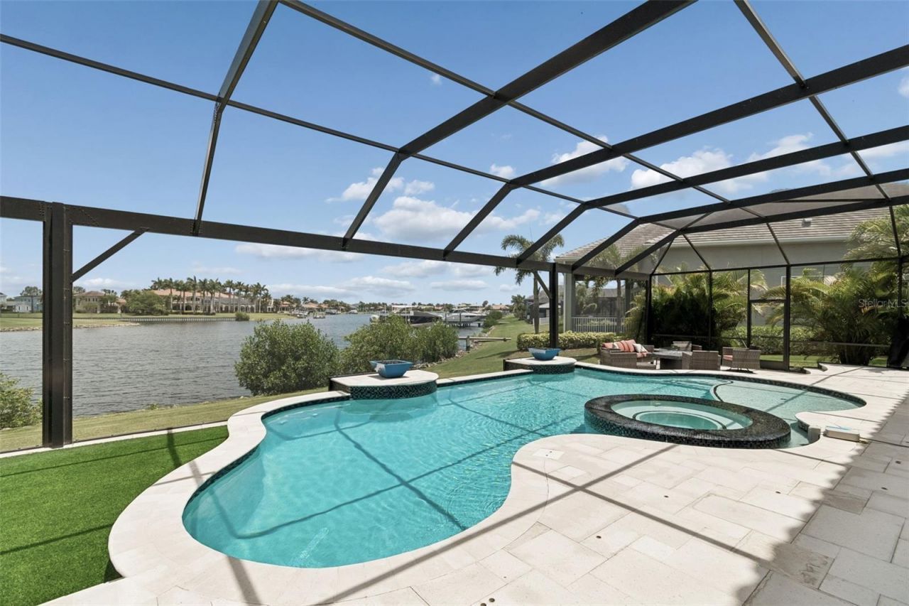823 Manns Harbor Drive, Apollo Beach, FL 33572 Photo