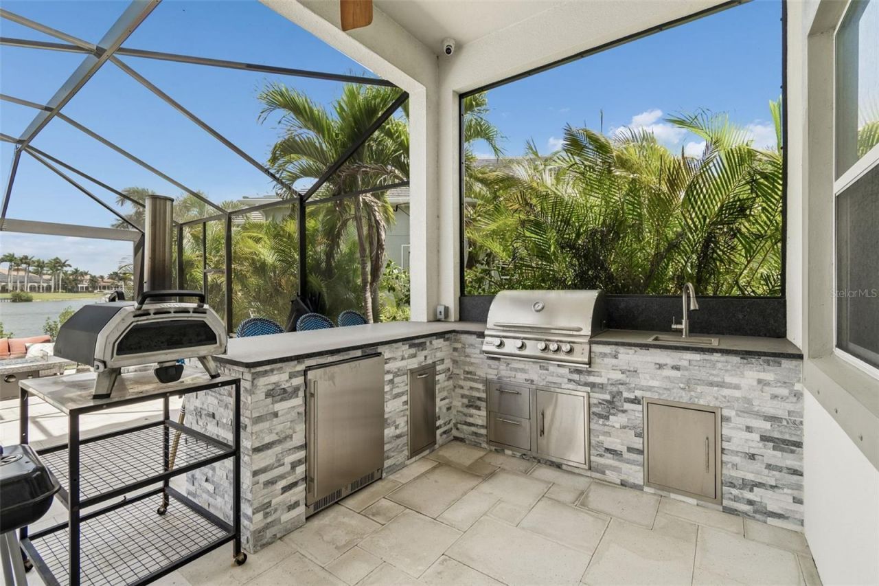 823 Manns Harbor Drive, Apollo Beach, FL 33572 Photo