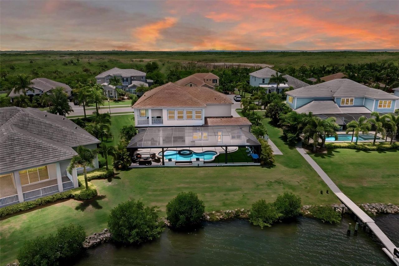 823 Manns Harbor Drive, Apollo Beach, FL 33572 Photo