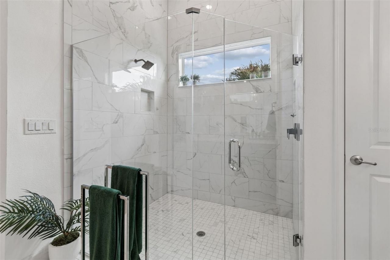 823 Manns Harbor Drive, Apollo Beach, FL 33572 Photo