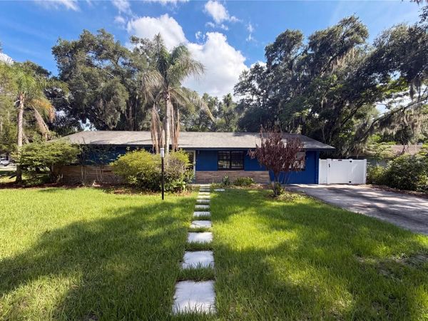 820 E WISCONSIN AVENUE, DELAND, FL 32724