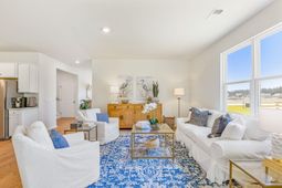 240 Castle Hill Drive photo 4