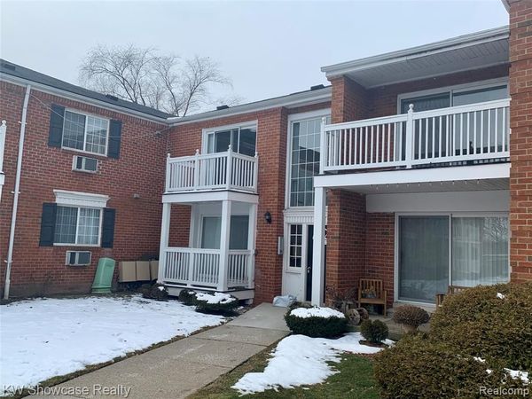 2440 PARMENTER Boulevard , Royal Oak, MI 48073