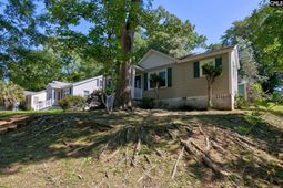 3000 Richfield Drive  photo 4