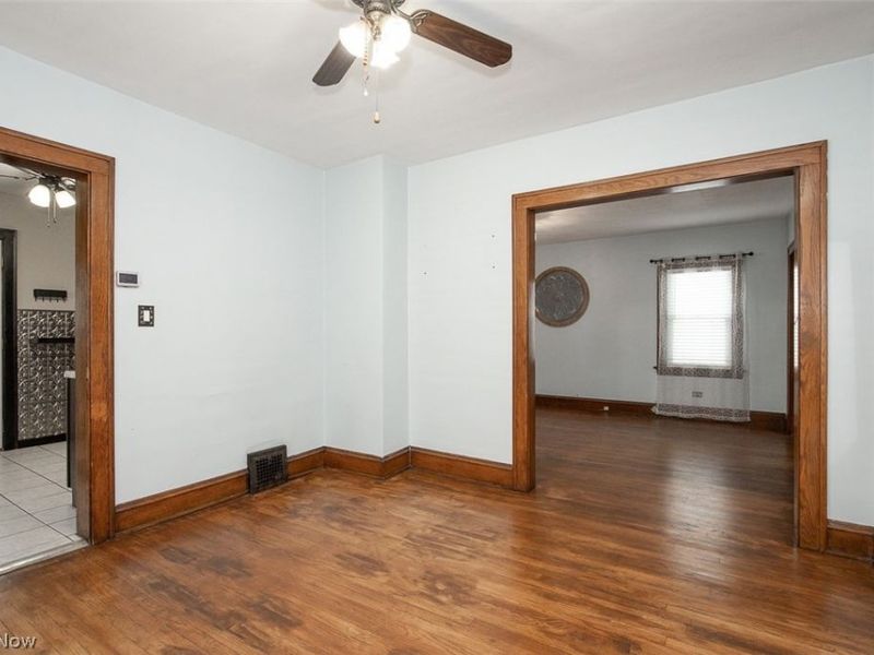 2083 Chesterland Avenue, Lakewood, OH 44107 Photo 11