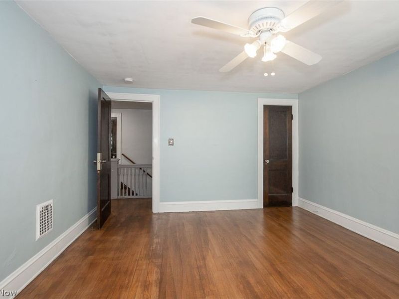 2083 Chesterland Avenue, Lakewood, OH 44107 Photo 23