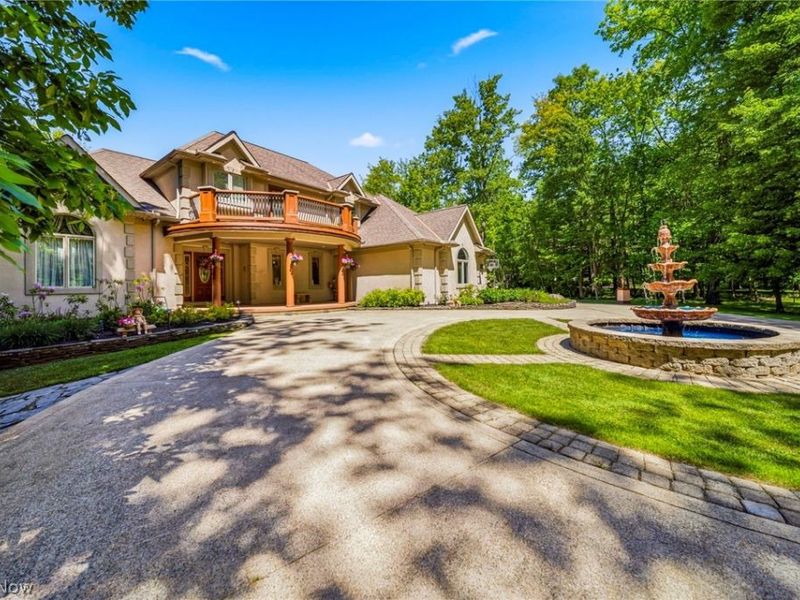10600 Locust Grove Drive, Chardon, OH 44024 Photo 33