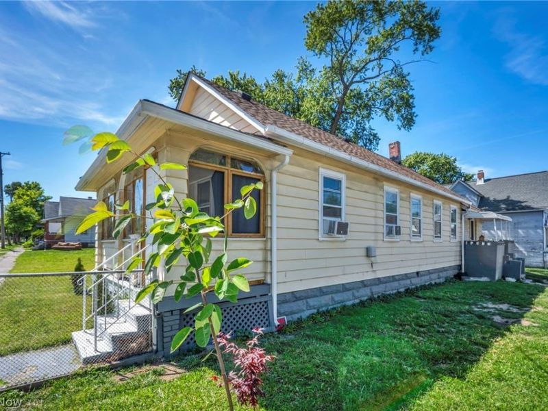 3502 Carlyle Avenue, Cleveland, OH 44109 Photo 7