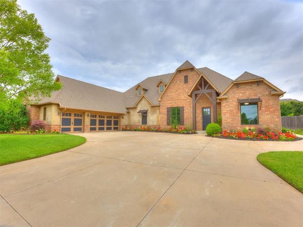4232 Hackney Wick Road, Norman, OK 73072