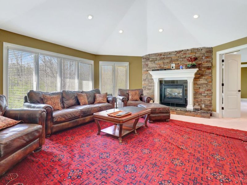 5775 Sugarun Lane, Indian Hill, OH 45243 Photo 21