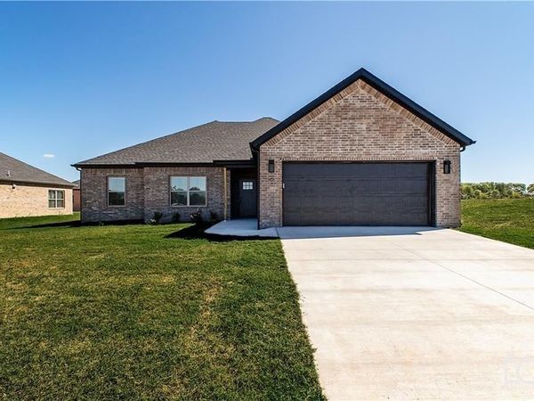 1000 Tracey Lane , Pea Ridge, AR 72751