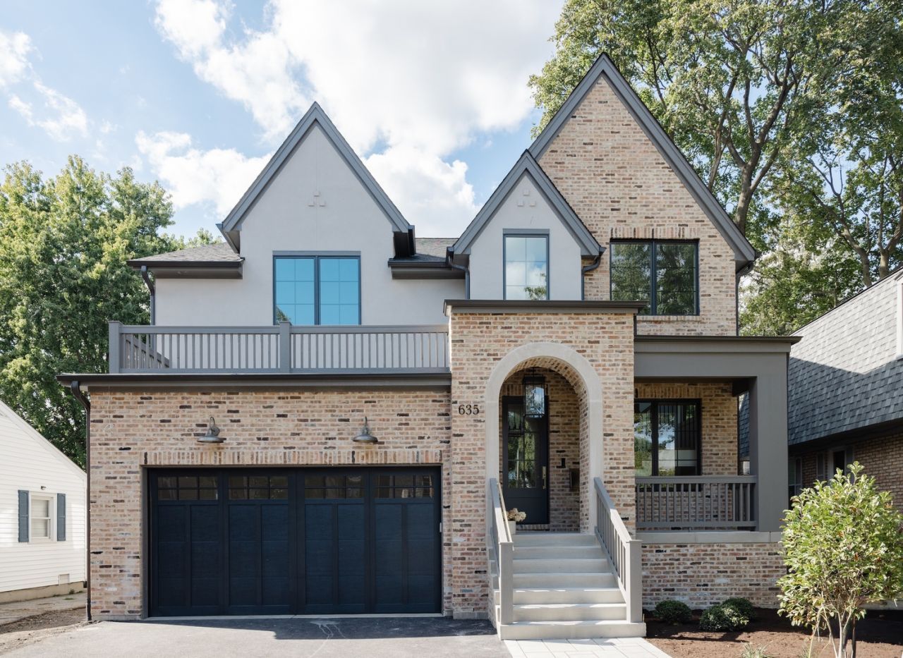 837 N Loomis Street , Naperville, IL 60563