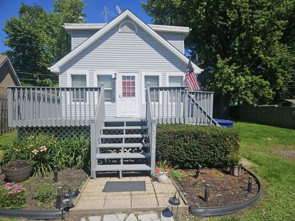 39101 N Walnut Street, Lake Villa, IL 60046