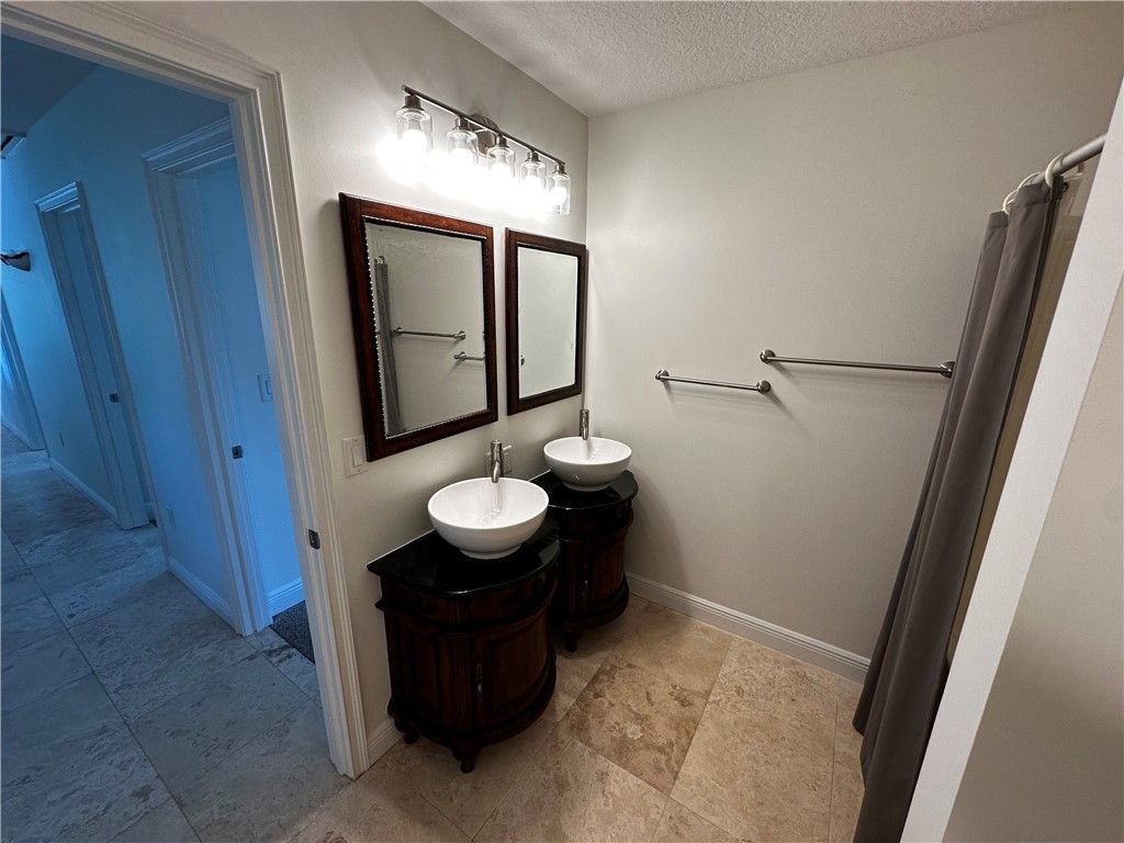655 61st Avenue, Vero Beach, FL 32968 Photo