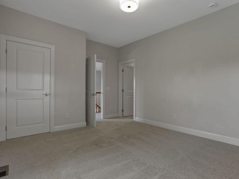 4085 Chelsea Green W, New Albany, OH 43054 Photo 36