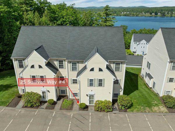 25 Sullivan Way, Unit 4, Laconia, NH 03246