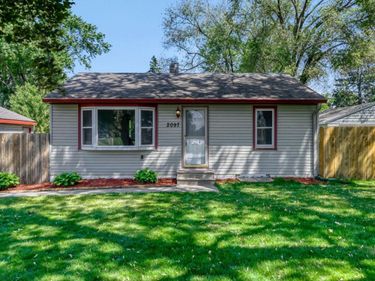2097 Pinewood Drive, Mounds View, MN 55112