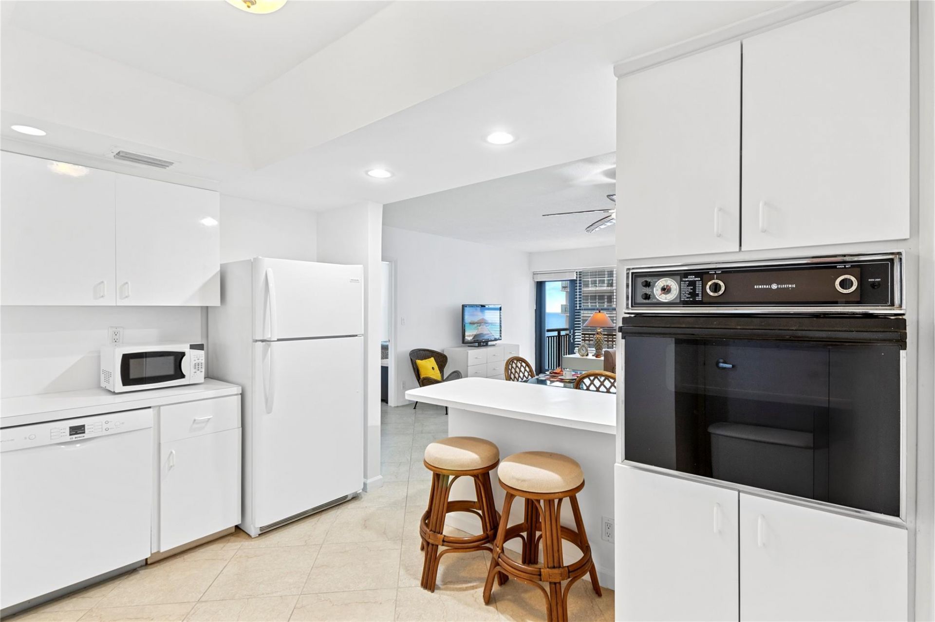 3800 Galt Ocean Drive, Unit 1108, Fort Lauderdale, FL 33308 Photo