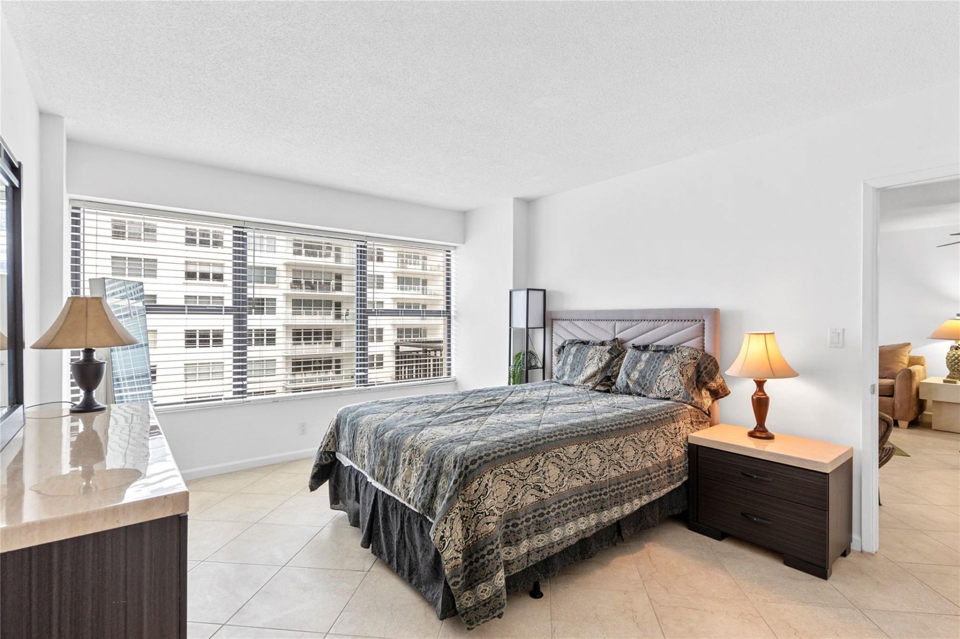 3800 Galt Ocean Drive, Unit 1108, Fort Lauderdale, FL 33308 Photo