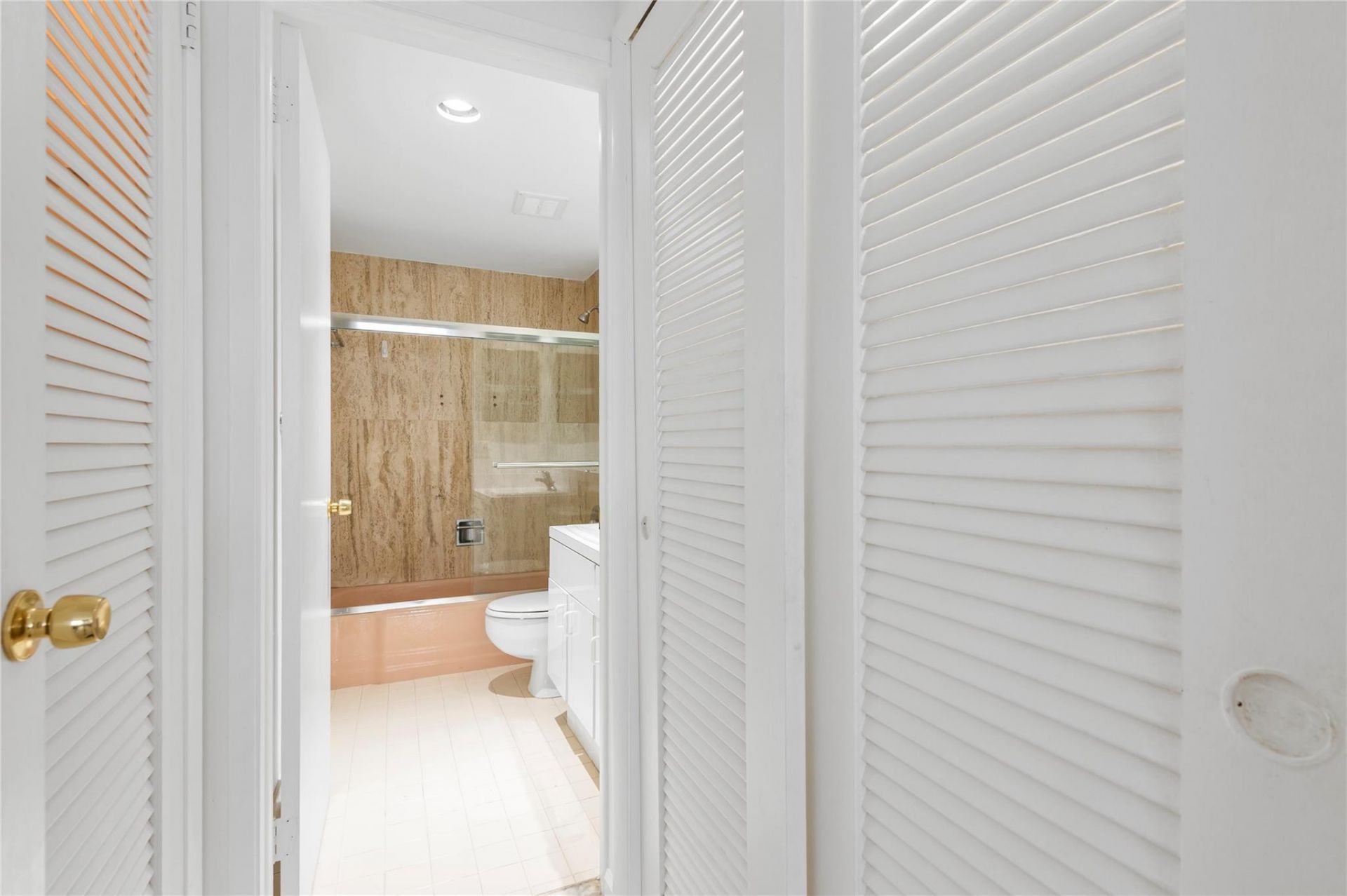 3800 Galt Ocean Drive, Unit 1108, Fort Lauderdale, FL 33308 Photo