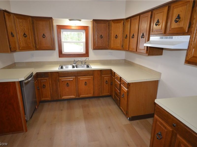 989 Industry Road , Atwater, OH 44201 Photo 20