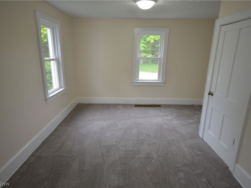 989 Industry Road , Atwater, OH 44201 Photo 25