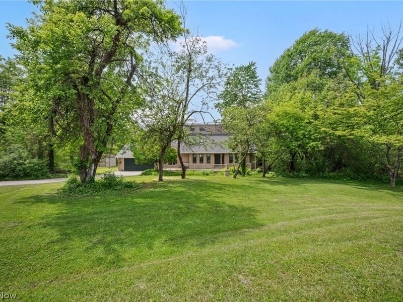 13014 Manor Drive, Chardon, OH 44024 Photo 38