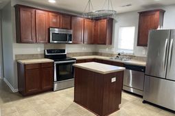 5064 Ballantine Drive photo 4
