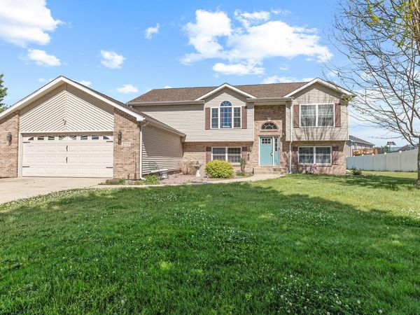 2715 Palladin Circle , Portage, IN 46368