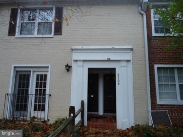 2509 D S WALTER REED DRIVE , Unit D, ARLINGTON, VA 22206