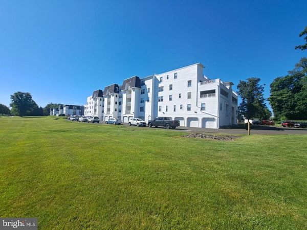 11000 CENTENNIAL STATION, Unit 110, WARMINSTER, PA 18974
